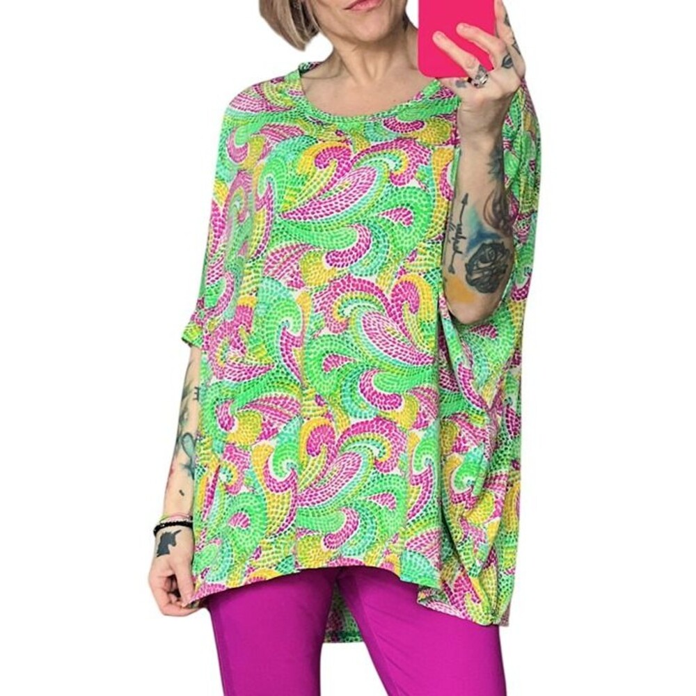 ESSENTIAL BLOUSE IN PAINTED GREEN AND PINK